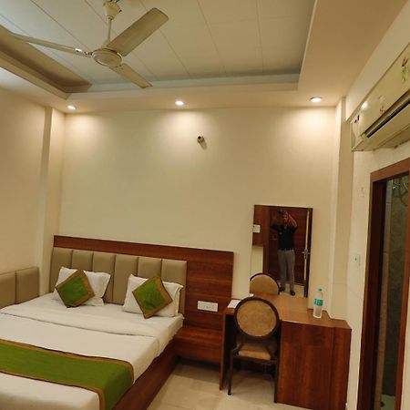Hotel Haridev Roorkee Buitenkant foto