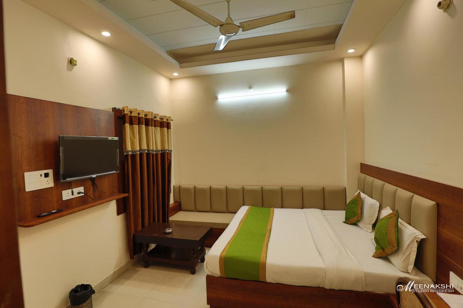 Hotel Haridev Roorkee Buitenkant foto