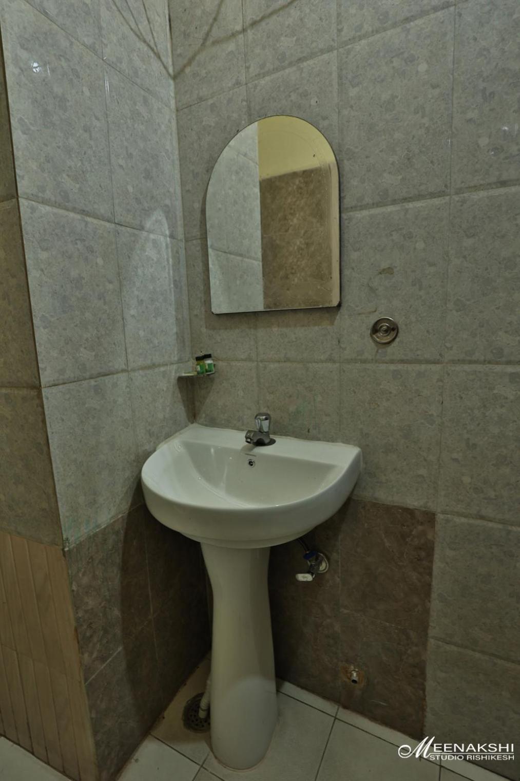 Hotel Haridev Roorkee Buitenkant foto